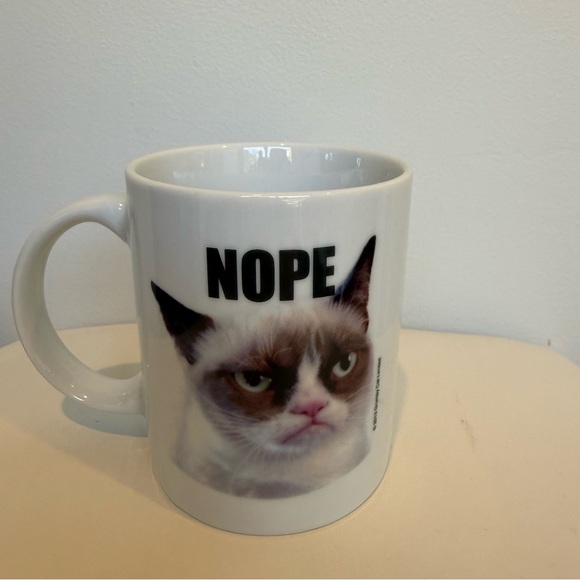 Grumpy Cat 'Nope' White Mug - Picture 2 of 7